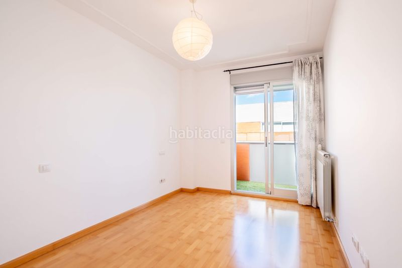 Foto e8aa9997-1b1d-47d2-b197-87139bbfcad2. Pis a calle ramiro i 46 a Cuarte de Huerva