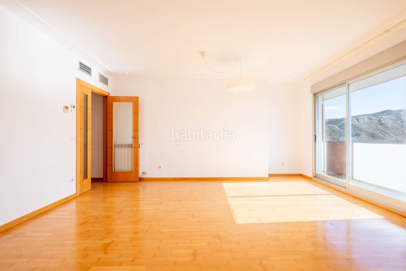 Foto f85a1994-e5c8-4ee1-8f60-e4802475d4cf. Pis a calle ramiro i 46 a Cuarte de Huerva