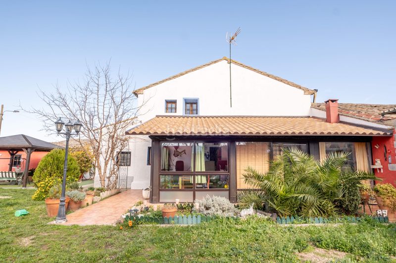 Foto 048f2991-162c-473b-b051-81b25bd6f0fc. Masia amb aparcament a San Gregorio Zaragoza