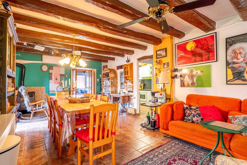 Foto 3e58a189-f617-4be0-9255-cc2c983ee30e. Masia amb aparcament a San Gregorio Zaragoza