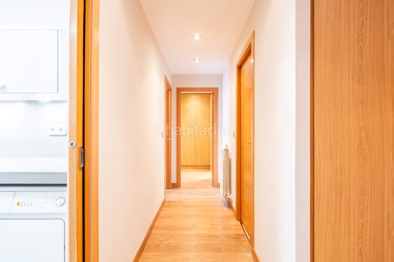 Foto bf1fe31b-11f6-44d0-a094-1ede150fbe82. Pis amb calefacció aparcament a Alfonso Zaragoza