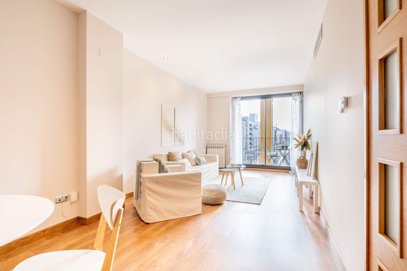 Foto f32039ac-9518-44f2-acb0-1bc1785dc7a5. Pis amb calefacció aparcament a Alfonso Zaragoza