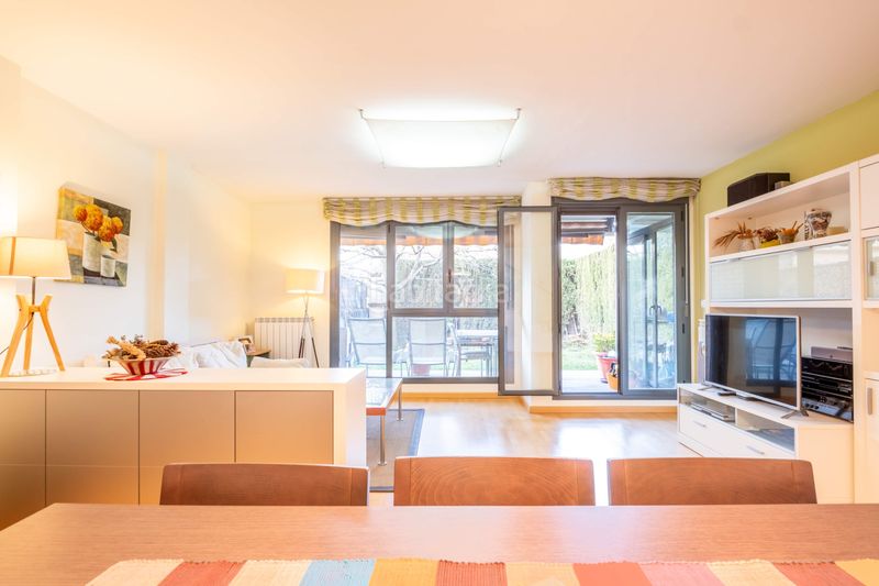 Foto 26c51c63-57b5-460e-9c2f-fac1e77a74cb. Casa adossada amb calefacció aparcament a Cuarte de Huerva