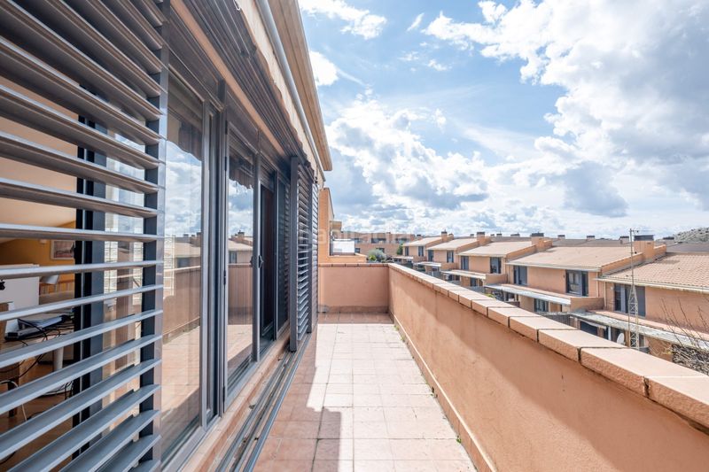 Foto 7784289b-5df2-49ee-a7cb-539232c5b838. Casa adossada amb calefacció aparcament a Cuarte de Huerva