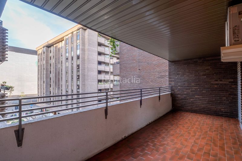 Foto aae0c78c-bfdb-47ad-91b2-9de1f11f8421. Pis a urbanizacion residencial paraíso 7 a Paseo Sagasta Zaragoza