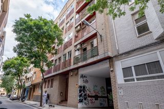 Pis a Calle LASALA VALDES, MARIO 21