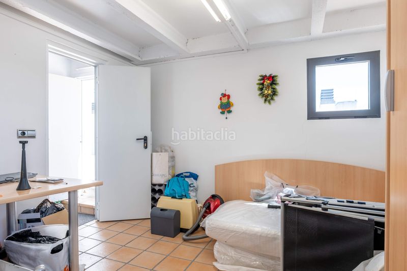 Foto 4bd95a9f-a300-457a-b66d-d7821321fc5f. Edificio in Barbastro