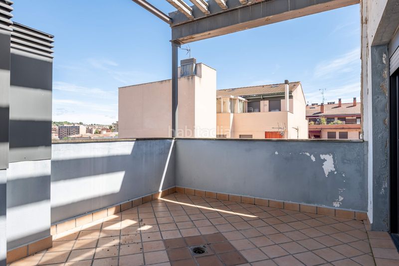 Foto f69df785-8f70-4c06-b4fb-2b25dabea4f5. Edificio in Barbastro