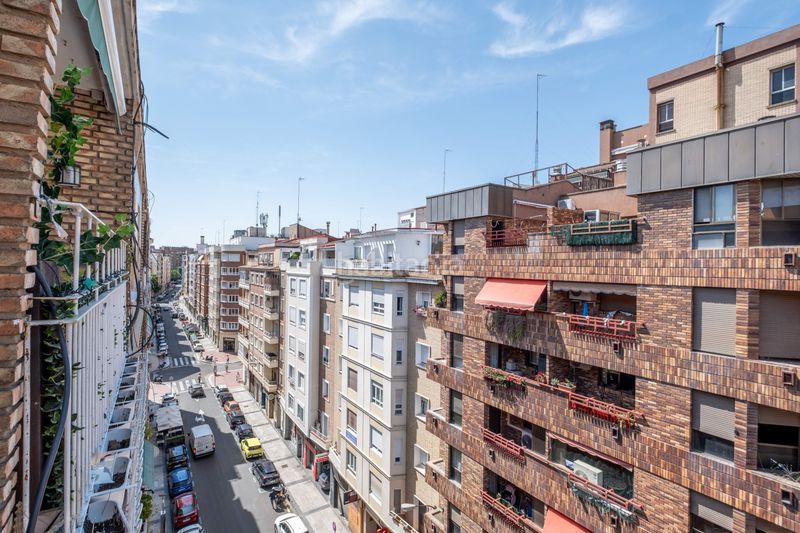 Foto 355cdb8e-87c4-4d2c-9d2c-217c5858bfdf. Flat in calle lacarra miguel in Paseo Constitución - Las Damas Zaragoza