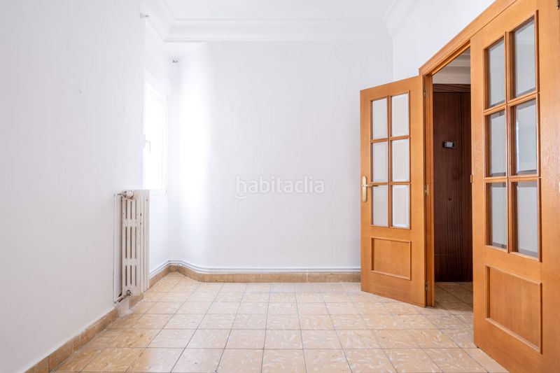 Foto 8b108338-8c85-4880-9993-4a7bee2e2da5. Flat in calle lacarra miguel in Paseo Constitución - Las Damas Zaragoza