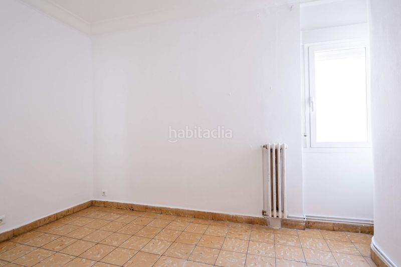 Foto 936b083c-113a-4092-9aaa-b8c43f022d85. Flat in calle lacarra miguel in Paseo Constitución - Las Damas Zaragoza