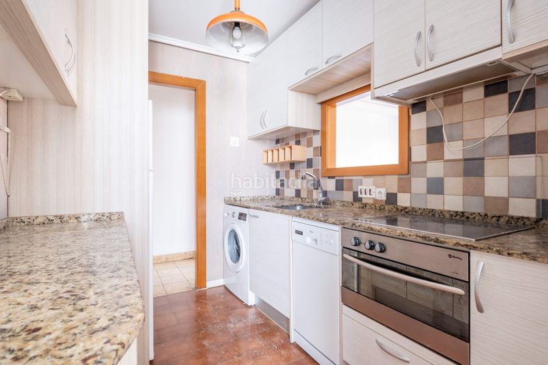 Foto b2661569-7bd6-4263-91c3-b7157e226912. Flat in calle lacarra miguel in Paseo Constitución - Las Damas Zaragoza