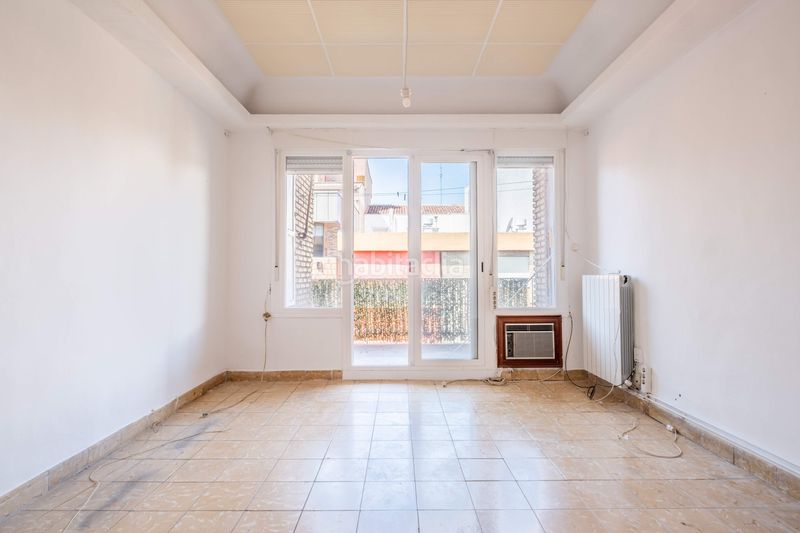 Foto b50a3aad-65f9-458e-b627-99a2f529ef63. Flat in calle lacarra miguel in Paseo Constitución - Las Damas Zaragoza