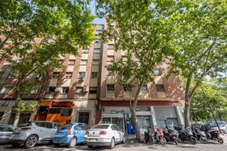 Flat  Avenida jota, la. Piso ideal inversor o para independizarse