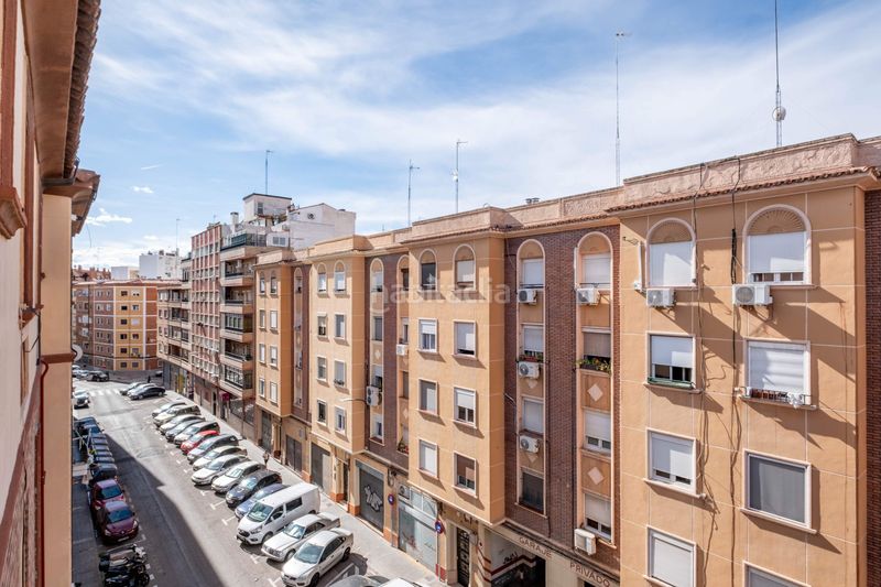 Foto 314e167a-1022-4f13-86fc-84e6dd1035e1. Edificio in La Granja Zaragoza
