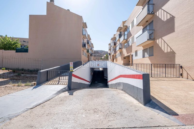 Foto cd5b198f-1c2c-41dd-8aa3-3e43af1d967c. Etagenwohnung in calle de ramón y cajal 70 in Cadrete