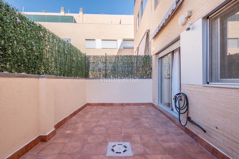 Foto dd833158-4a6c-4389-afc4-40fab939748f. Etagenwohnung in calle de ramón y cajal 70 in Cadrete