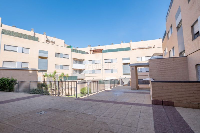 Foto f9222338-5b86-4a93-ba92-1a9600cfcf86. Etagenwohnung in calle de ramón y cajal 70 in Cadrete