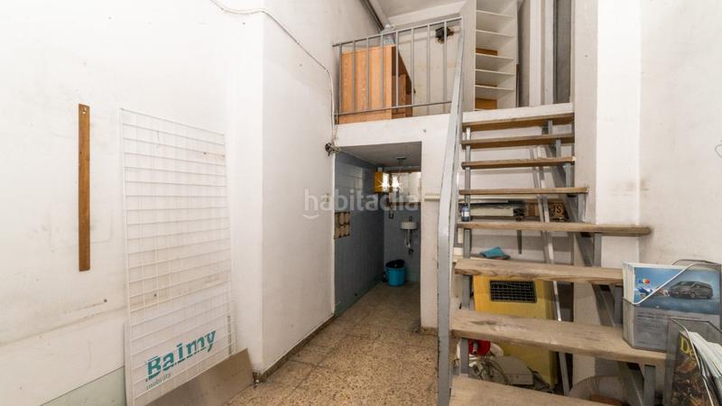 Foto bcec58db-af5c-4397-86f8-c2c535d982ac. Alquiler local comercial  disponible en avenida navarra 57 en Zaragoza