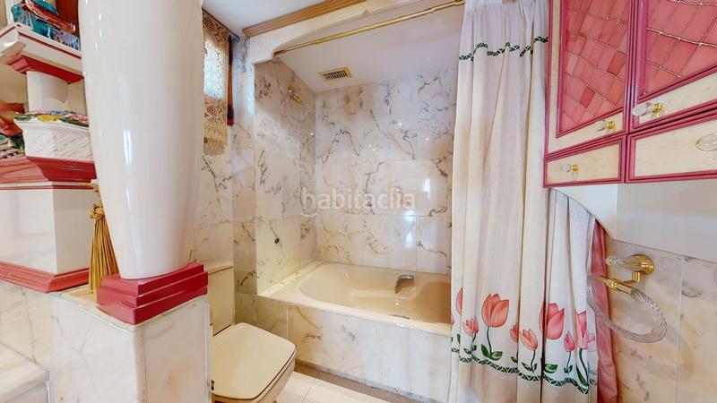 Foto 222dbd42-b6a3-4eeb-b97e-58b5752d86e0. Casa a schiera in calle océano atlántico 19 in Valdefierro Zaragoza