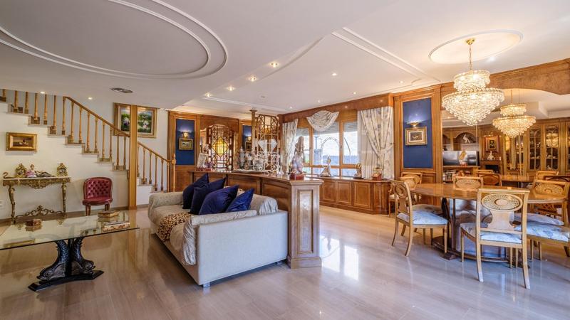 Foto 4423bf76-6d62-4414-acfa-1860332533dd. Casa a schiera in calle océano atlántico 19 in Valdefierro Zaragoza