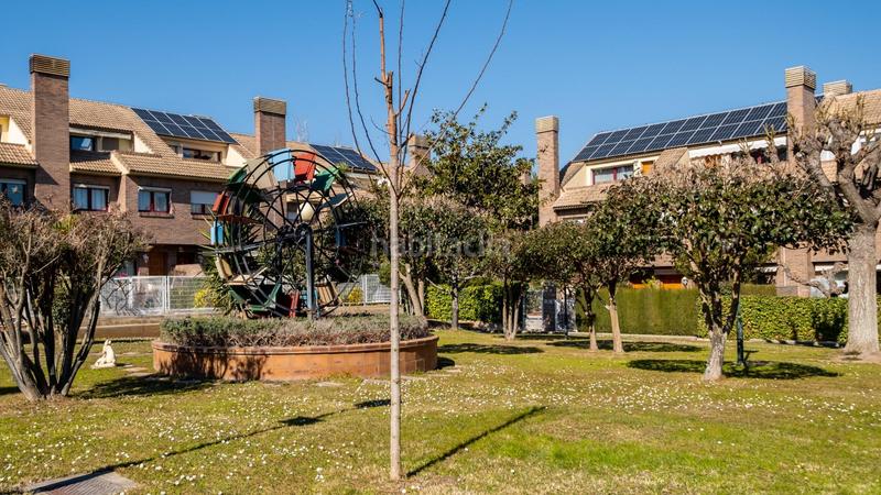 Foto 5ef62657-14fa-41dc-b778-d2e5c461e013. Casa a schiera in calle océano atlántico 19 in Valdefierro Zaragoza