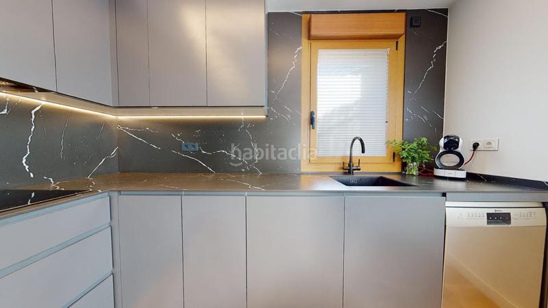 Foto 8014861f-9e43-4b35-bafe-3cf6b9dc1d06. Casa a schiera in calle océano atlántico 19 in Valdefierro Zaragoza