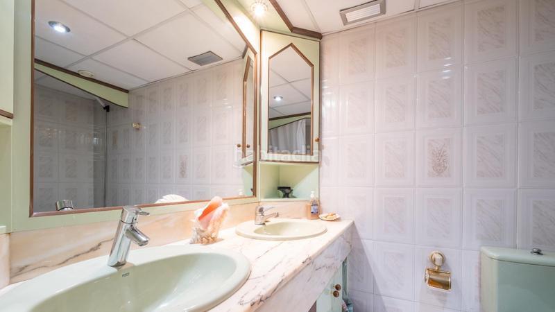 Foto 9cdacb04-9e66-40d6-b58a-42fef3469631. Casa a schiera in calle océano atlántico 19 in Valdefierro Zaragoza