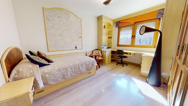 Foto 9e6d3b56-011a-4c63-a68c-10fe0cfbe03f. Casa a schiera in calle océano atlántico 19 in Valdefierro Zaragoza