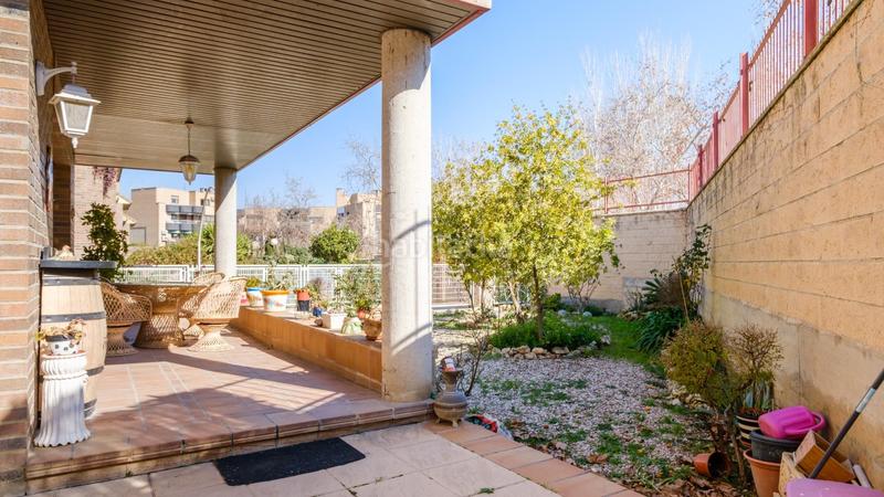 Foto a525c2f3-7e7b-49a0-8a61-101154ed8528. Casa a schiera in calle océano atlántico 19 in Valdefierro Zaragoza