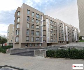 Aparcament cotxe a Bagatza - S. Vicente. Se vende parcela  trastero en san vicente