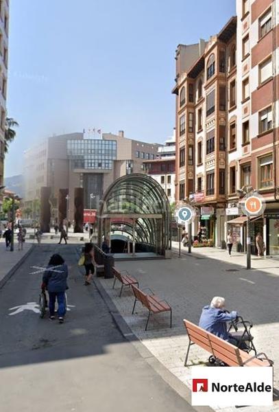 Foto b55c9cb9-66e2-4d9a-a8d3-062138bf6577. Location local commercial dans Rontegui-Pormetxeta Barakaldo