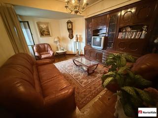 Appartement à Artatzu - Larraskitu. Piso en venta en larraskitu