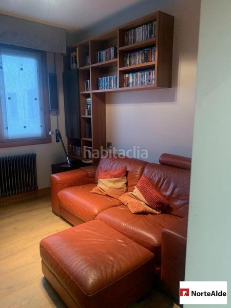 Foto 054b1f29-69a0-484a-8f9d-e39d9c8e7795. Attico con riscaldamento parcheggio in Lasesarre Barakaldo