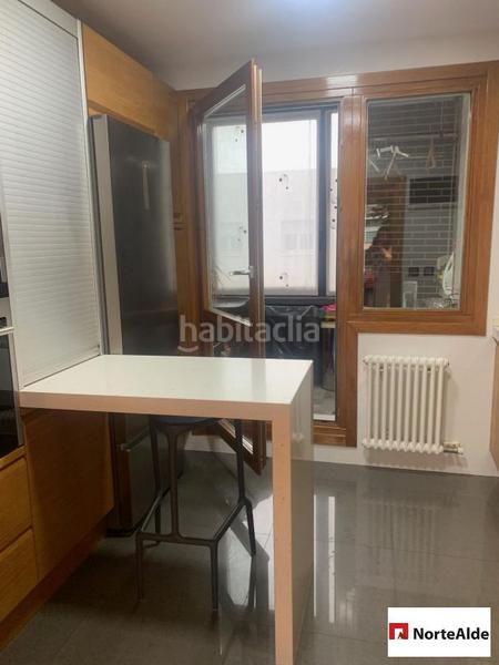 Foto 6ce6b27a-ab9a-4c40-8ee6-73b60dc9bc29. Attico con riscaldamento parcheggio in Lasesarre Barakaldo