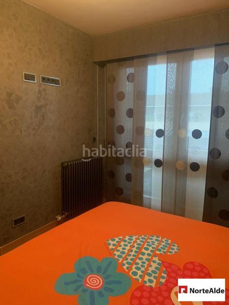 Foto 6e1f2c7e-f3ba-47ca-b2d4-e0dd10f339cb. Attico con riscaldamento parcheggio in Lasesarre Barakaldo