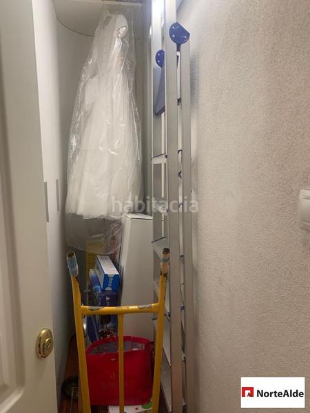 Foto 9b3dd9af-e7b4-4802-a4e4-c03450799a90. Attico con riscaldamento parcheggio in Lasesarre Barakaldo