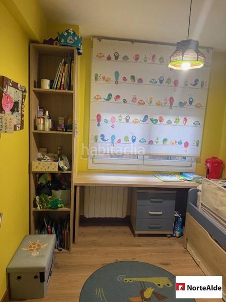 Foto 6dcff8c4-a6dd-49ae-adf2-3d84fa016359. Dúplex amb calefacció a Bagatza - S. Vicente Barakaldo