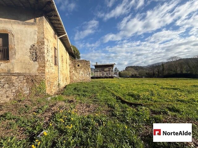 Foto 0f6969a8-42df-48f1-9927-1454cb74595e. Bauernhof in Sopuerta