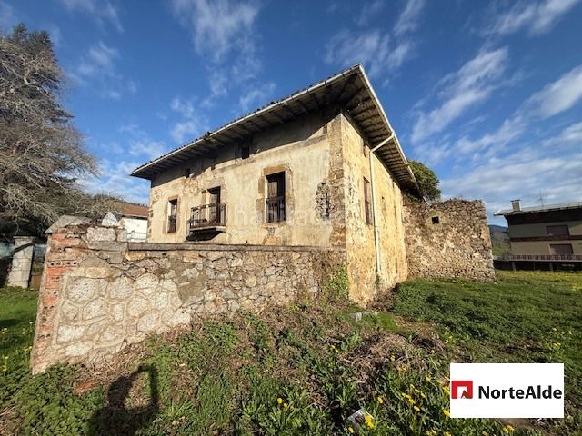 Foto 4d853466-08ca-4066-b7b0-e81bdb788ac3. Bauernhof in Sopuerta