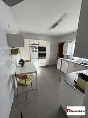 Etagenwohnung en Rontegui-Pormetxeta. Se vende vivienda muy cerca del metro