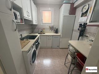 Pis a Bagatza - S. Vicente. Se vende piso al lado de la plaza sta teresa