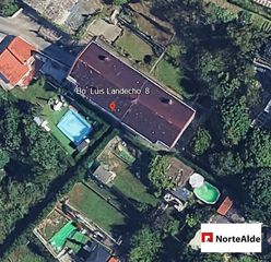 Flat in Erandio. Se vende bajo con gran terreno