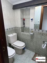 Pis a Centro. Se vende vivienda en elcano