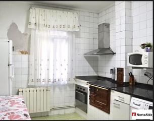 Maison à Bagatza - S. Vicente. Se vende casa en ferrerias para actualizar