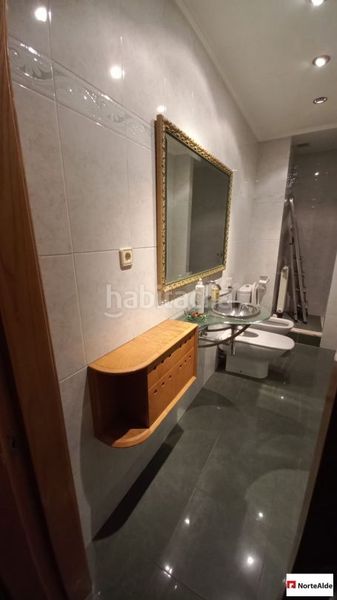 Foto 6d0cd9db-3b8e-4602-a275-485a477b048d. Büro mit heizung in Centro Barakaldo