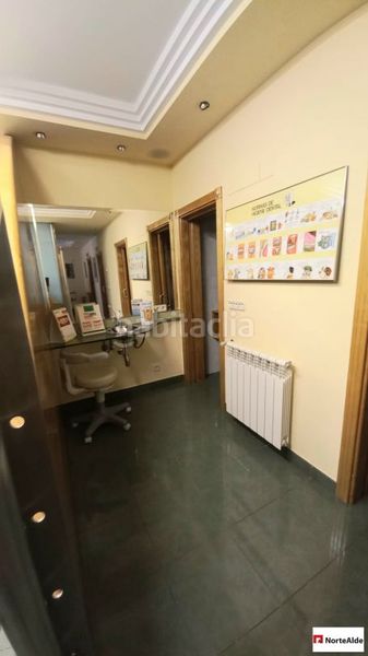 Foto b9e63834-6945-4753-af1d-1dad0329c573. Büro mit heizung in Centro Barakaldo