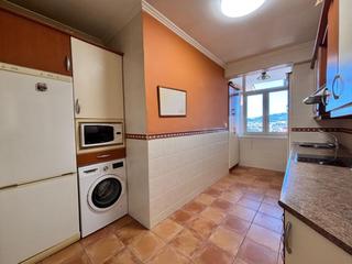 Flat in Villamonte. Exclusiva!!! estupendo piso de tres habitaciones en algorta