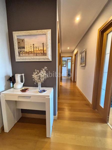 Foto 9fb63769-ecf5-4414-b6e8-467d5f1eb1eb. Dachwohnung mit heizung in Urduliz