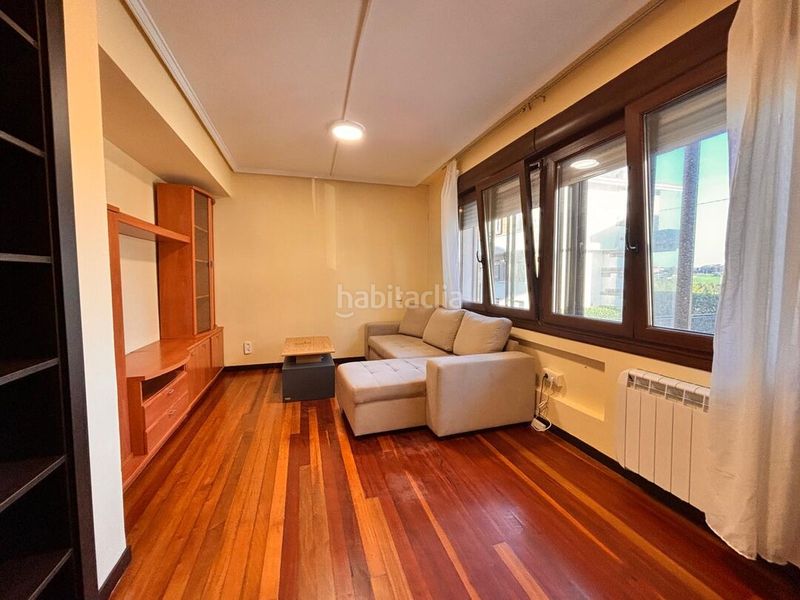 Foto 8e70bce7-1ebc-4368-994e-ed0982bce6db. Pis amb piscina a Sopela